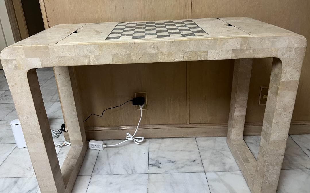 【引き取り限定】大理石チェステーブル