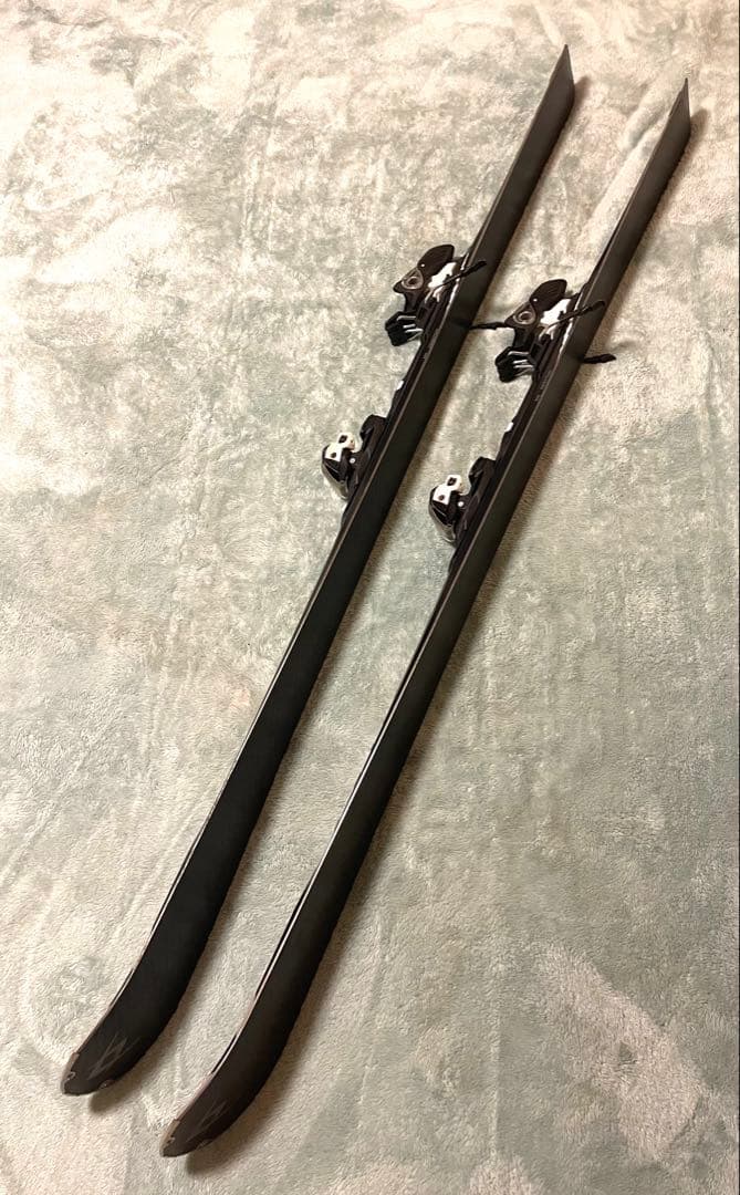 ●Völkl Platinum R 166cm スキー板 ビンディング●