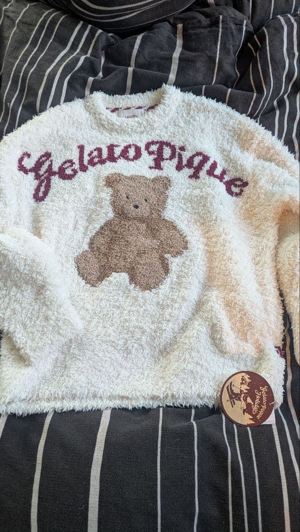 完売　ジェラートスノーベアジャガードプルオーバー＆ロングパンツ HOLIDAY