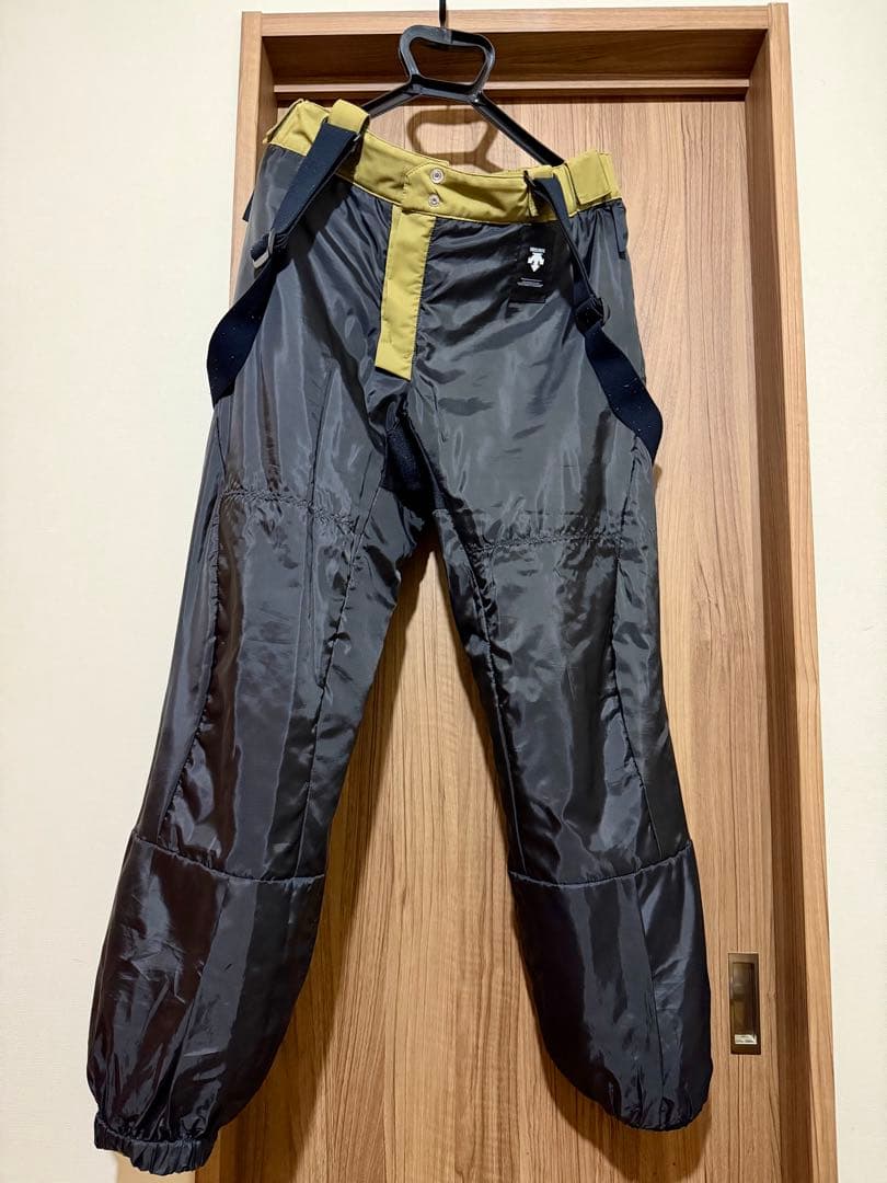 スキーウェア上下セット・グローブ　メンズ　デサント　DESCENTE XLサイズ