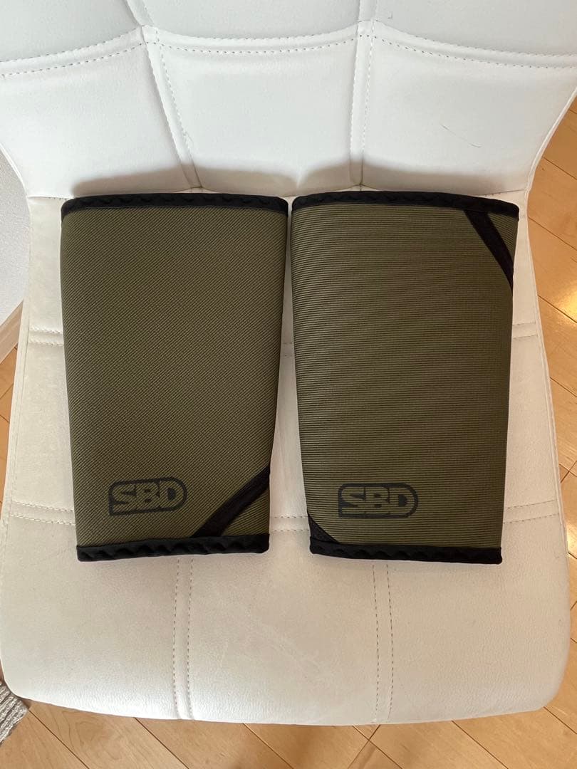 SBD エスビーディ　Endure(エンデュア) ニースリーブ　M