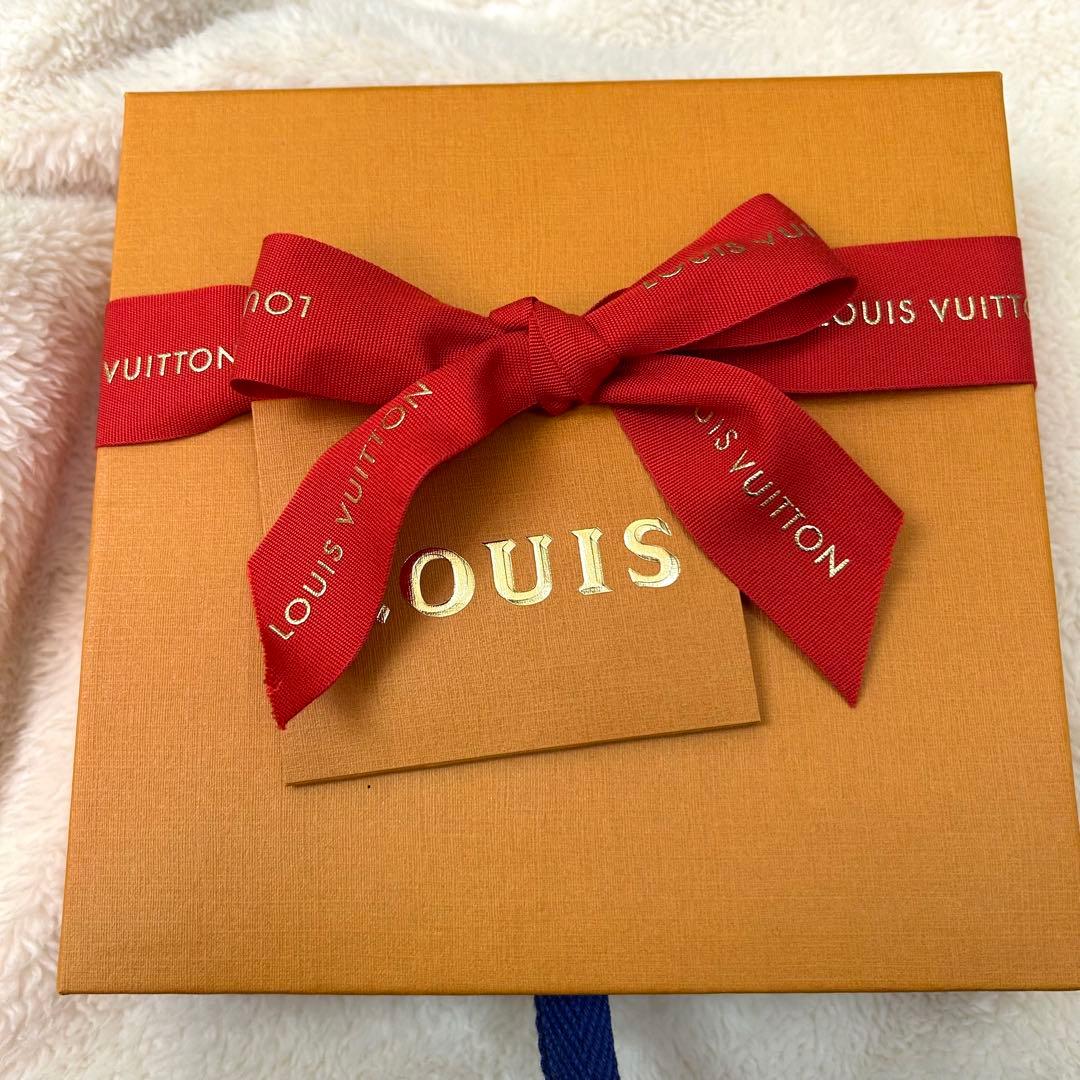 【試着のみ】LOUIS VUITTON ルイ・ヴィトン　リボン　首輪