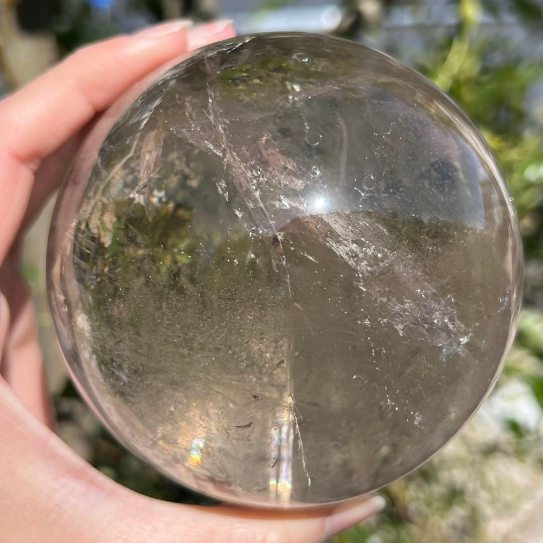 ✳️専用、‼️✨クラックと透明度と虹の共演✨虹入り ヒマラヤ水晶 丸玉 天然石 原石