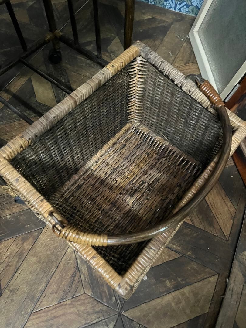 ラタン ドーム型 蓋付き2段かご ランドリーバスケット 籐インテリア 昭和レトロ