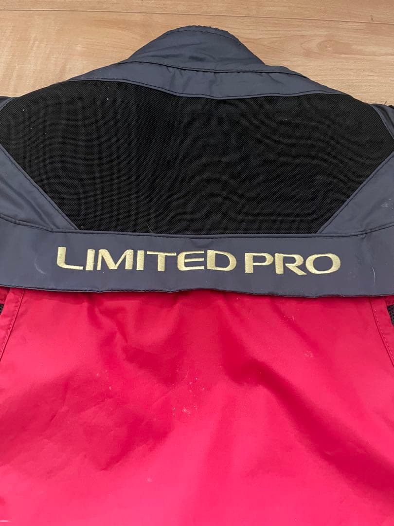 SHIMANO LIMITED PRO 2WAY ベスト