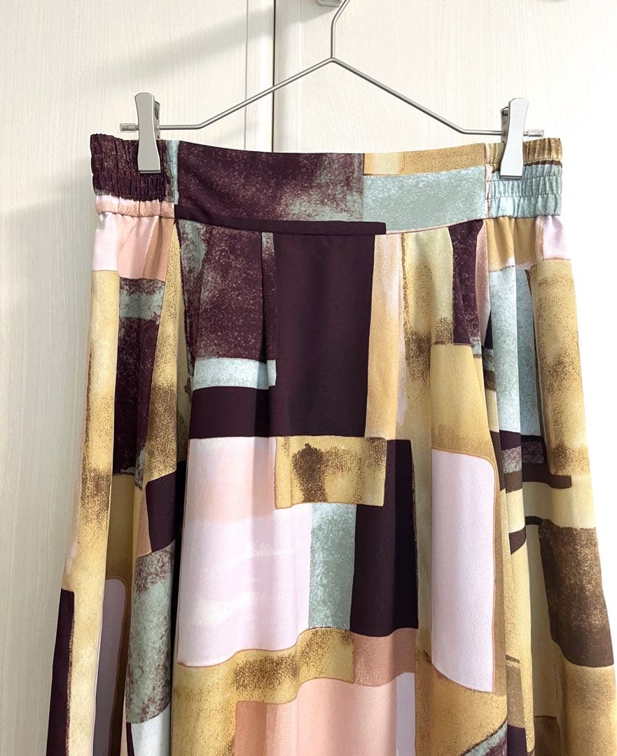 さすけ3アートブロッキングプリントタックスカート定価2.6万大きいサイズ