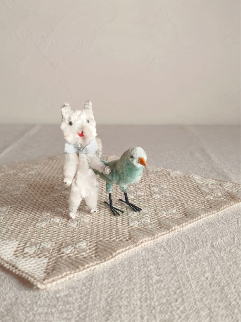 【misen2014さま】vintage ❀ * アイスブルーの 小鳥さん