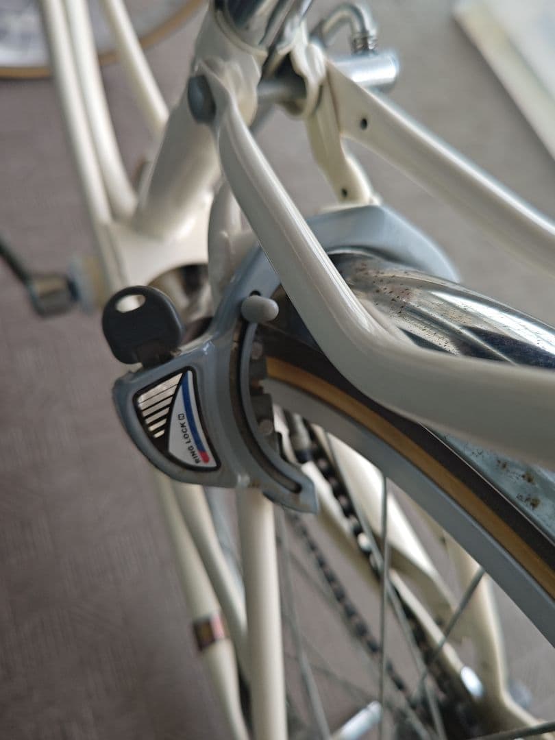 大阪北摂地区引き取り限定　自転車　子供用　あさひ　フェリークjr 20