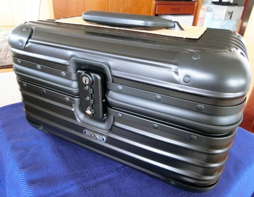RIMOWA リモワ ステルス ビューティーケース 新品未商品