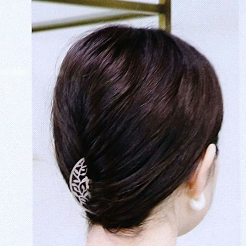 【新品】コンプレックスビズ　ボタニカル ステンレスヘアコーム　巾着袋付き