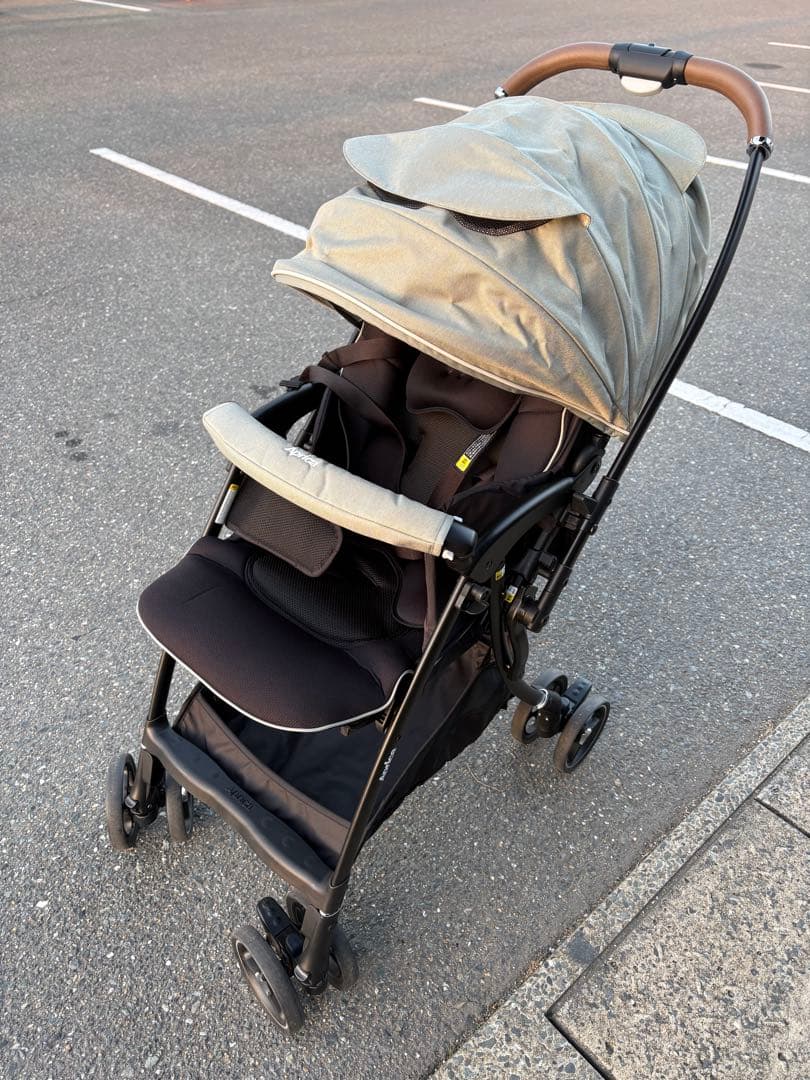 アップリカ　ラクーナ クッション　ベビーカー