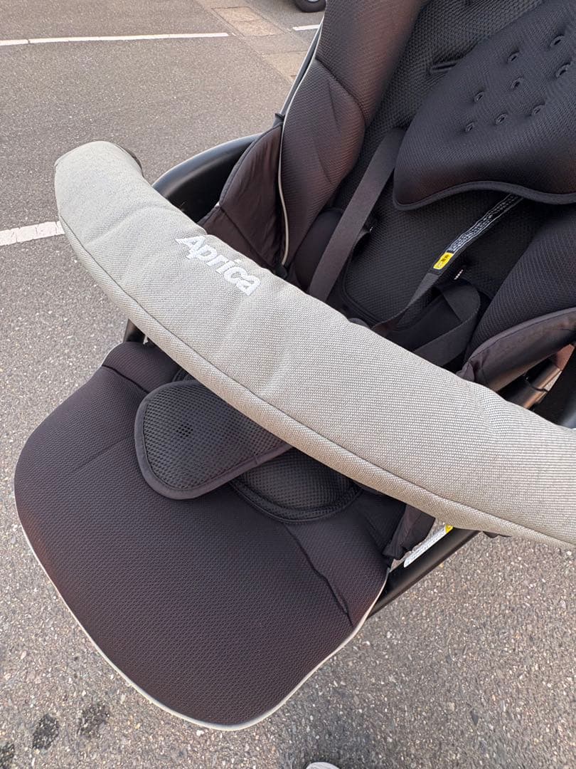 アップリカ　ラクーナ クッション　ベビーカー