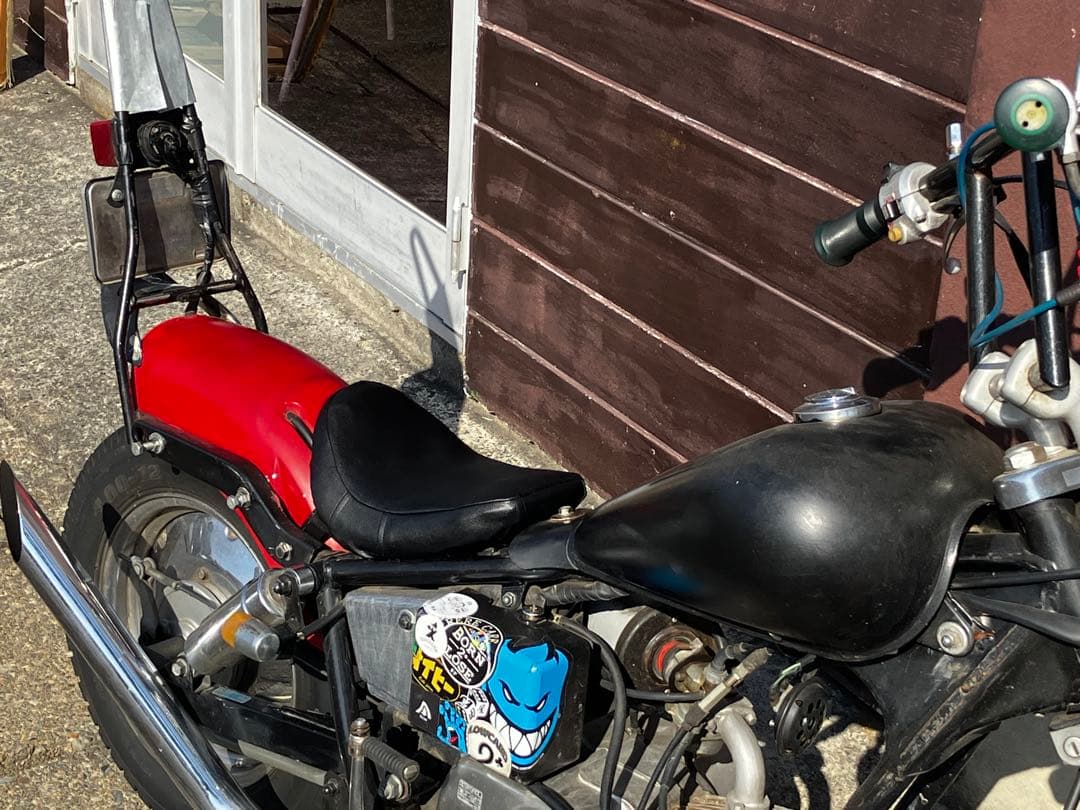 ジャズ50 ￼JAZZ50 シート　白　黒カバー付き　2way 白黒