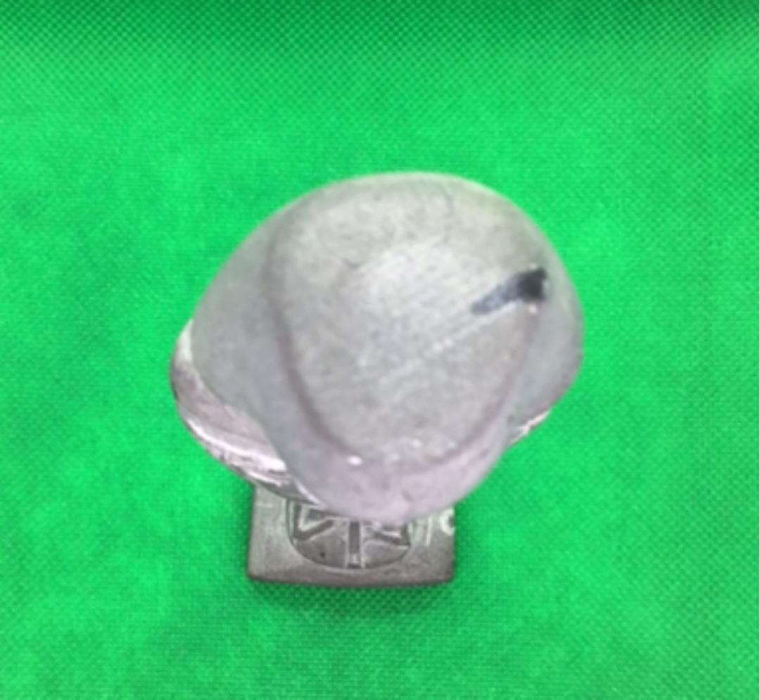 エジプト手彫り置物