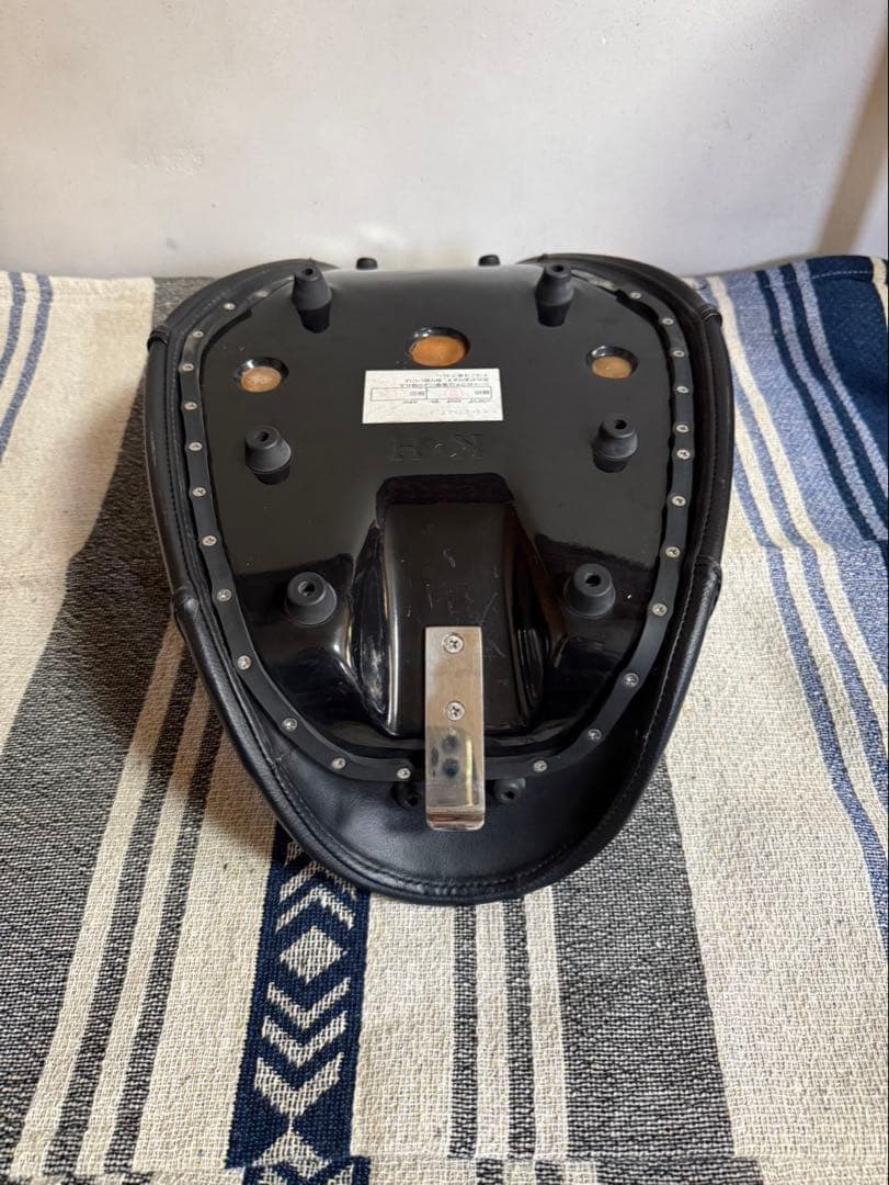 ハーレーダビッドソン FXDL1450 ソロシート K and H