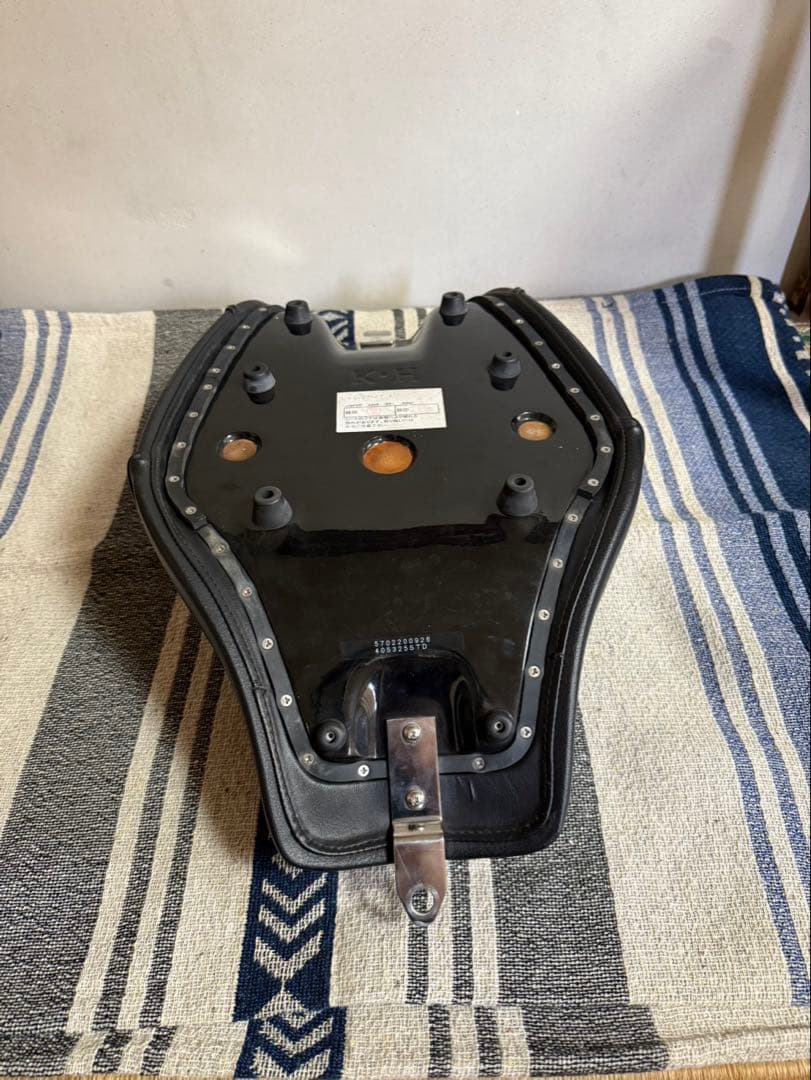 ハーレーダビッドソン FXDL1450 ソロシート K and H