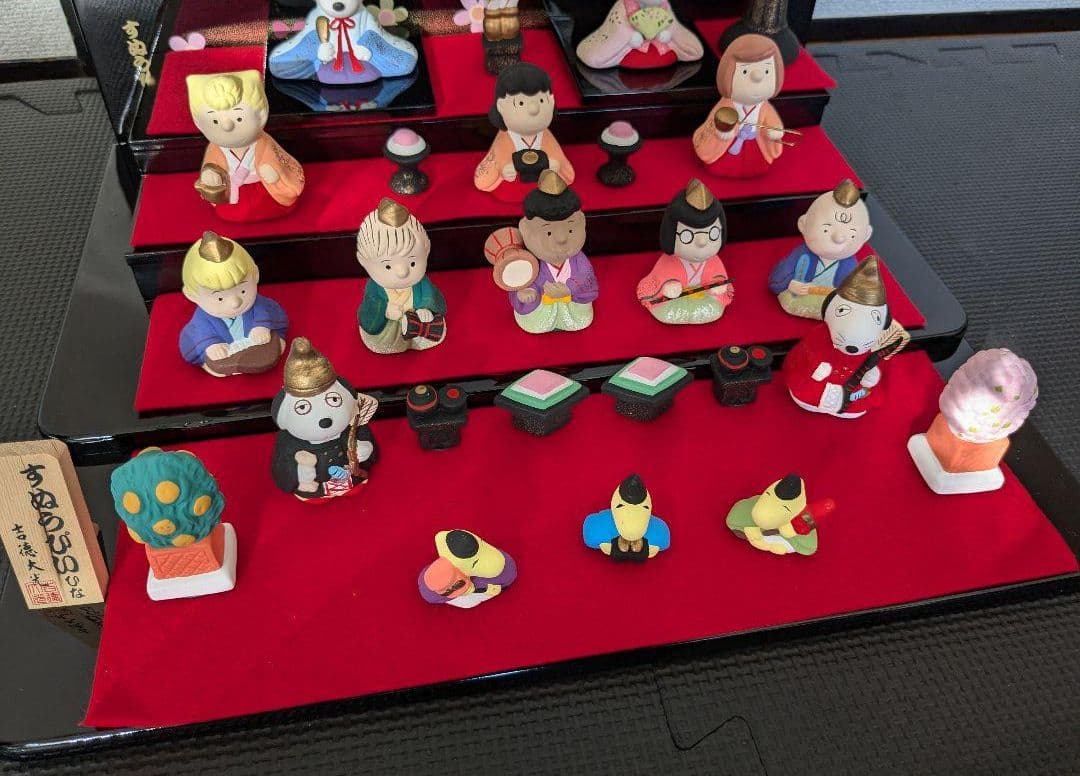 【匿名配送】レア　吉徳大光　スヌーピー　ひな祭り　雛人形　片ぼんぼりなし
