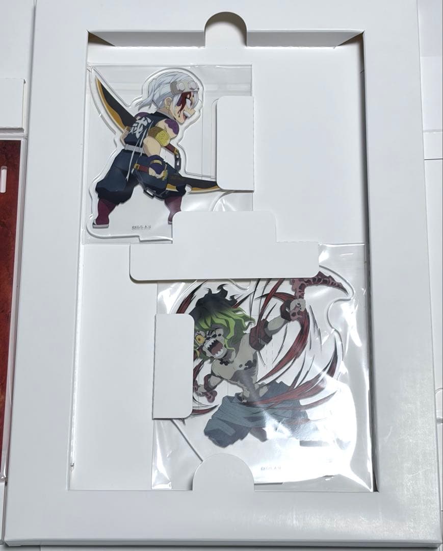 鬼滅の刃　混ざりし悪の存意セット＋缶バッジ2点おまけ