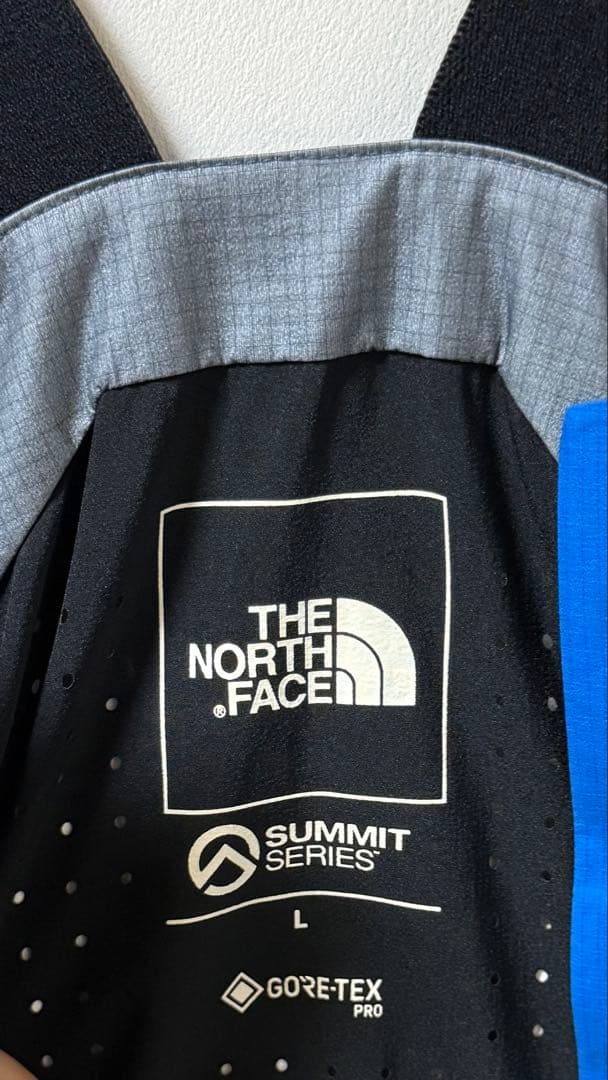 なっちょThe North Face Hybrid Sheer
