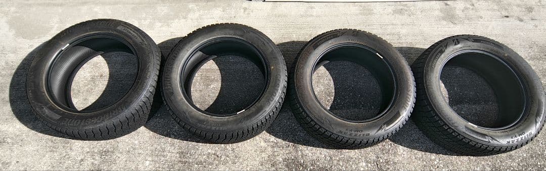 バリ山 ブリヂストン DM-V3 225/60R18 スタッドレスタイヤ