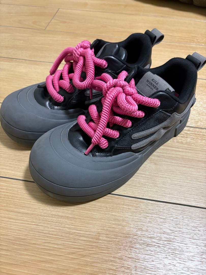 killwinner スニーカー