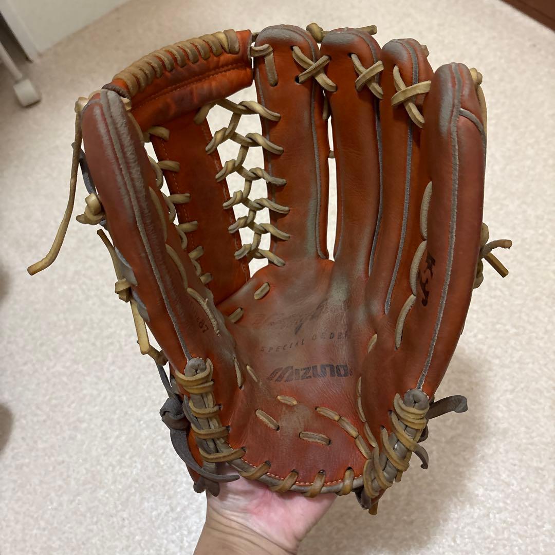 野球グローブ　ミズノ　ヴィクトリーステージ　外野用　ビッグエム　オーダー