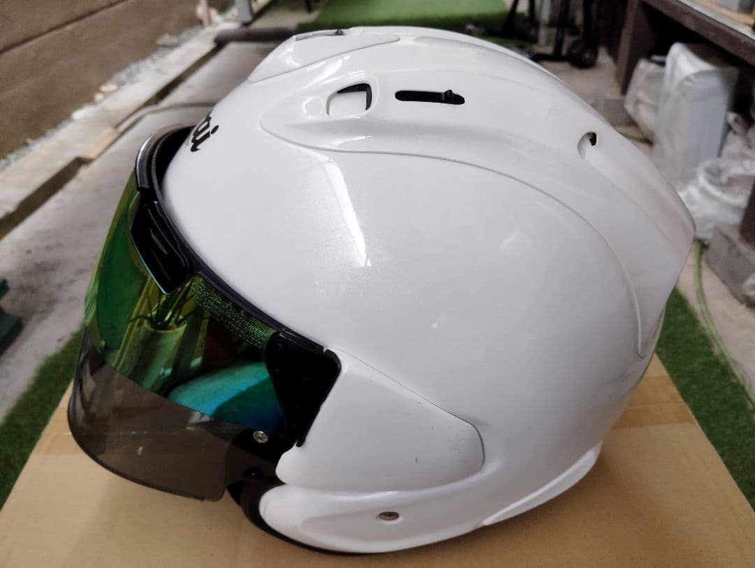 Arai VZ PLUS ram ホワイト