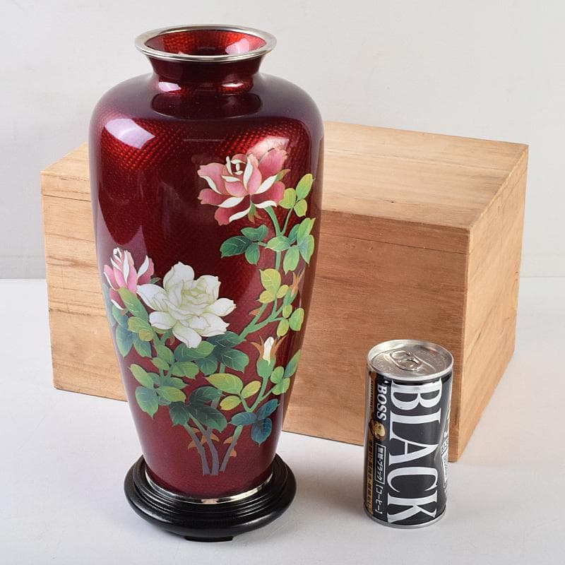 七宝焼　赤透釉　薔薇文　花瓶　唐木台・時代箱付　V　R9466