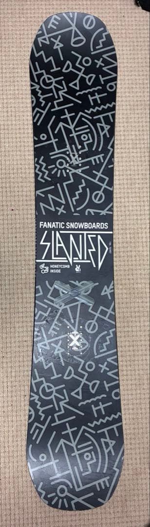 スノーボード FANATIC BOARDS SLANTED 155cm