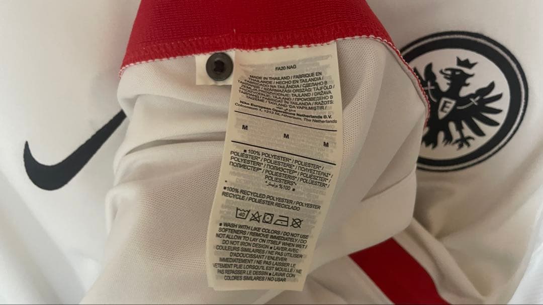 【新品タグ付】21-22 鎌田大地 フランクフルト EL優勝L フルパッチ正規品