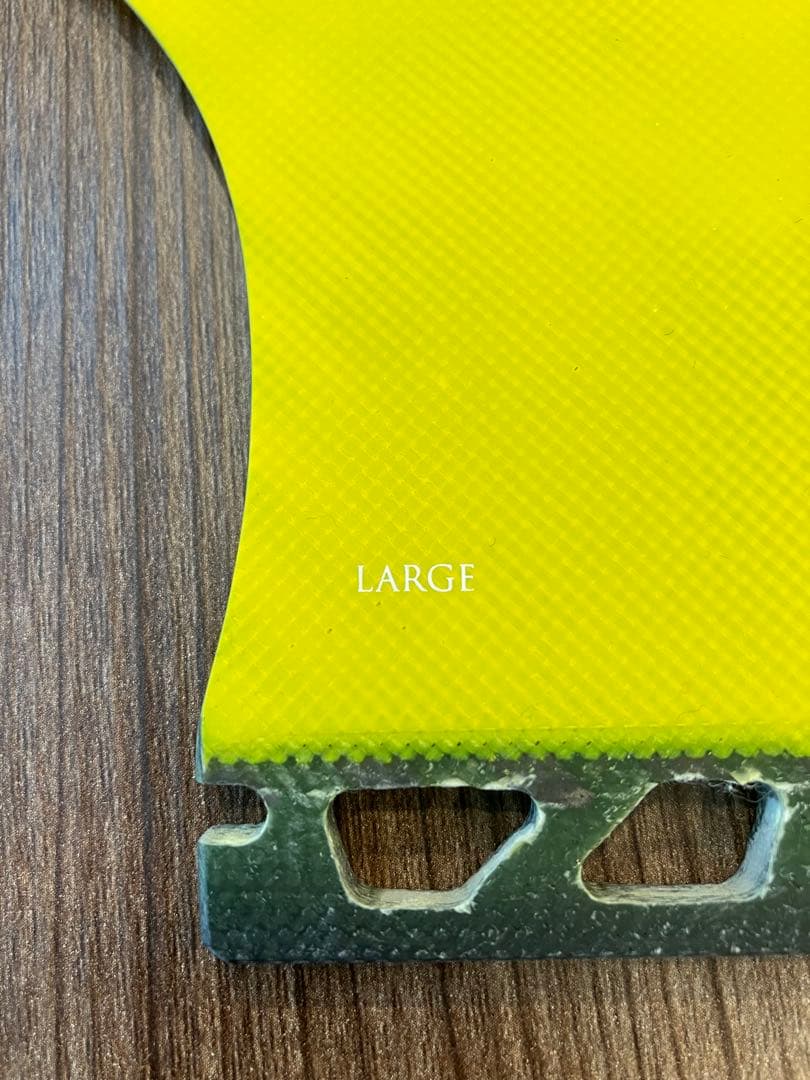 サーフボードフィン 3枚セット イエロー/ブラック パイゼル Lサイズ