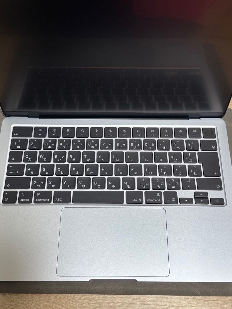 【ほぼ未使用】MacBook Air M4 16GB 256GB スカイブルー