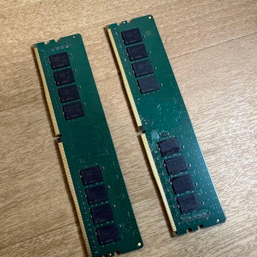DDR4 16GB×2 Crucial製 pcメモリ