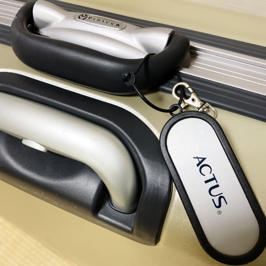 海外旅行 大容量100L　ProtecA　プロテカエキノックス　鍵付　9〜10泊