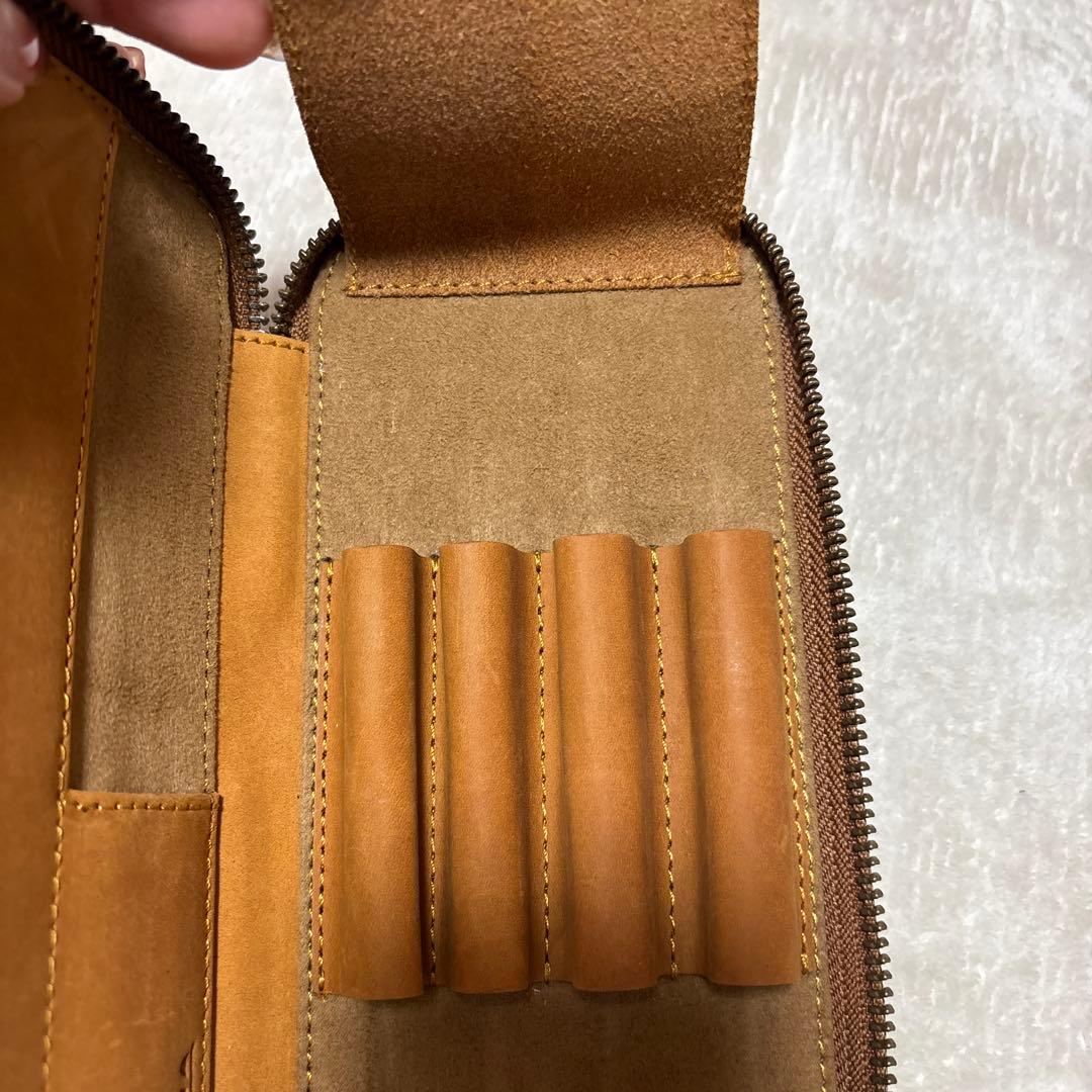 バハギアラウンドジップペンケース　プエプロボーン