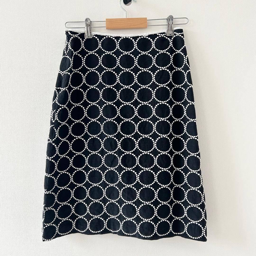 ミナペルホネン　tambourine タンバリン　スカート　刺繍　ブラック