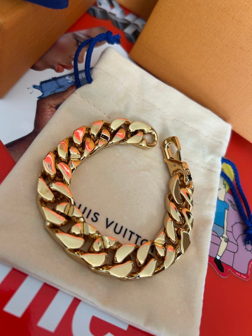 LOUIS VUITTON ブラスレ・チェーンリンクス ゴールド！