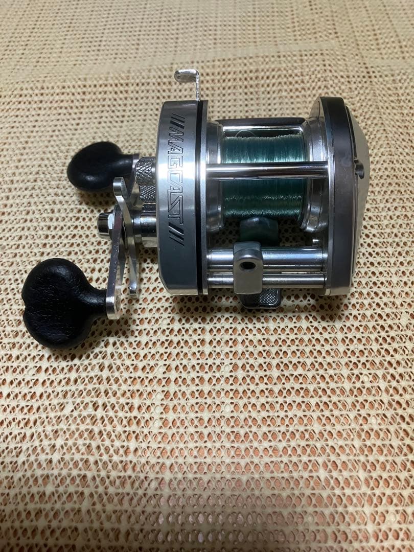 SHIMANOバンタムマグキャスト　200SG