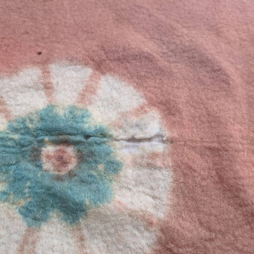 段通　中国段通　毛氈　アンティーク　古布　ラグ　骨董　中国古毯　茶道具　チベッ