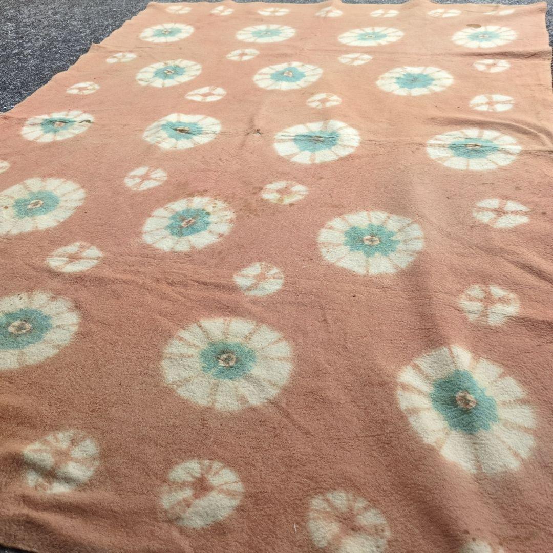 段通　中国段通　毛氈　アンティーク　古布　ラグ　骨董　中国古毯　茶道具　チベッ