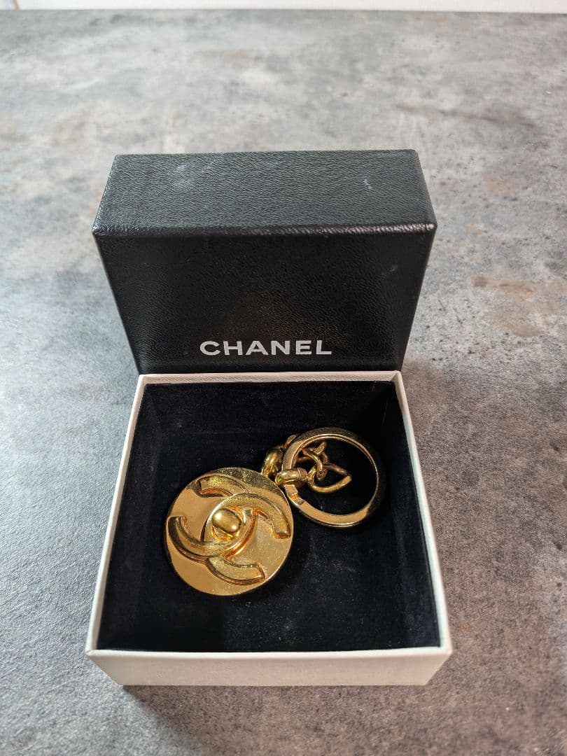 ヴィンテージ　CHANEL　キーホルダー　キーリング