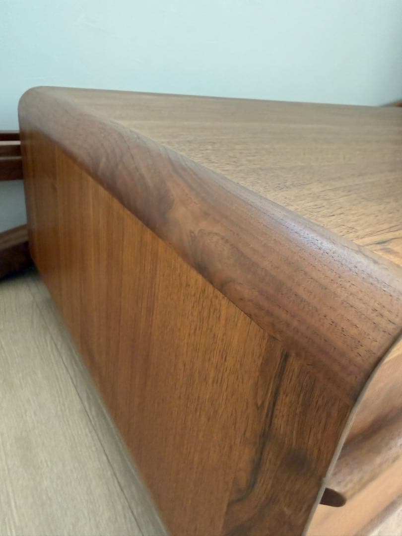 北米産ブラックウォールナット 無垢材 センターテーブル／収納キャビネット