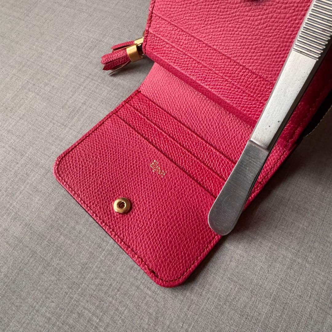 未使用 EPOI エポイ ラウンドファスナー 二つ折り財布 ピンク