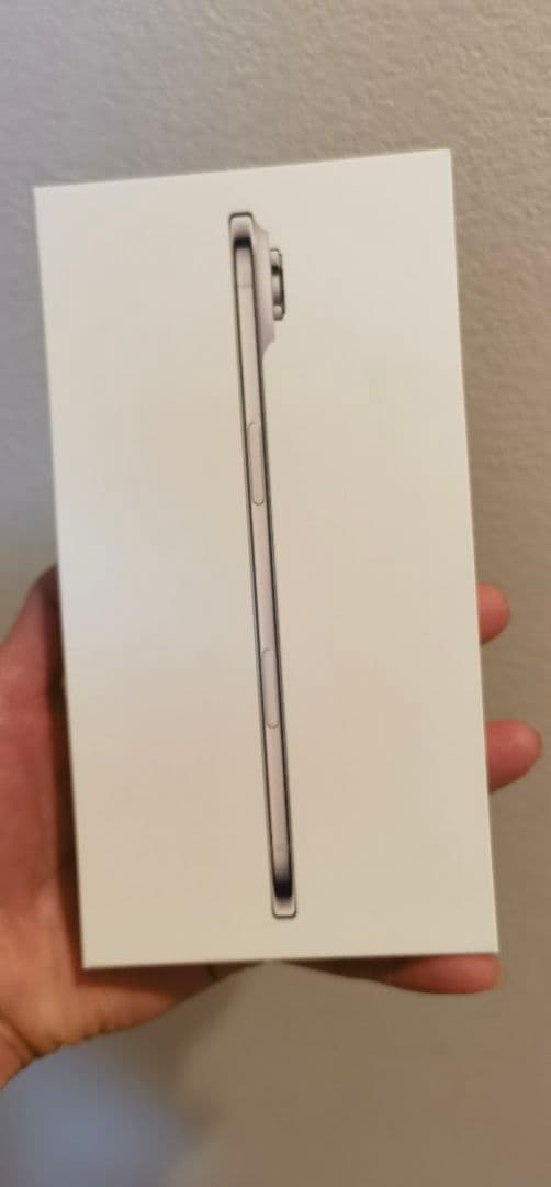 iPhone Air クラウドホワイト 256GB 未開封