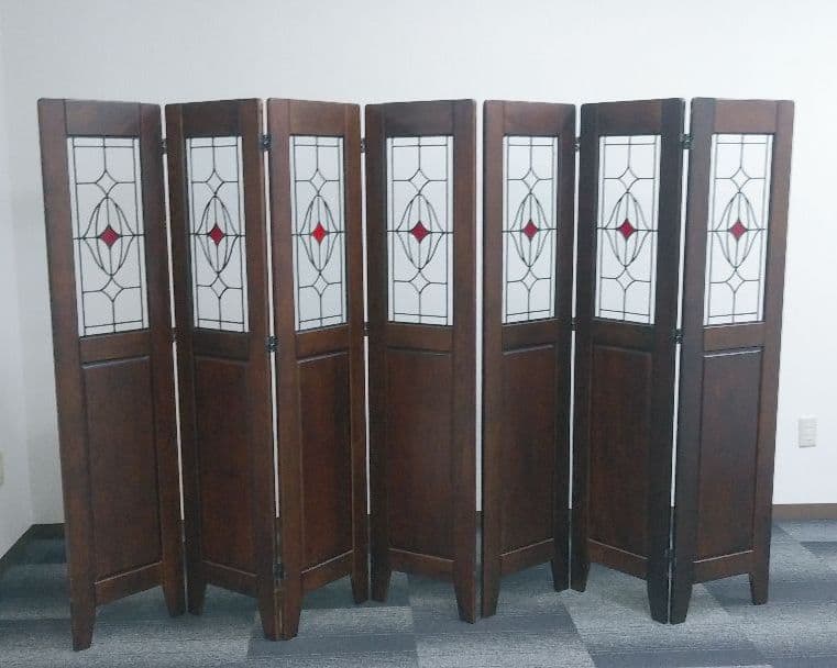 衝立⭐アンティーク風ステンドグラス入り間仕切りパーテーション♪