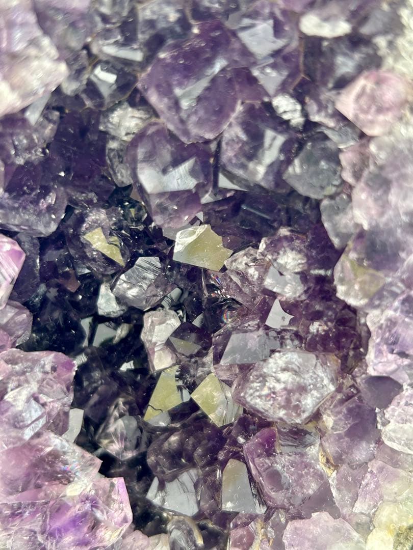 10%off SALEアメジストクラスター　ドーム　紫水晶　 天然石　１２６８g