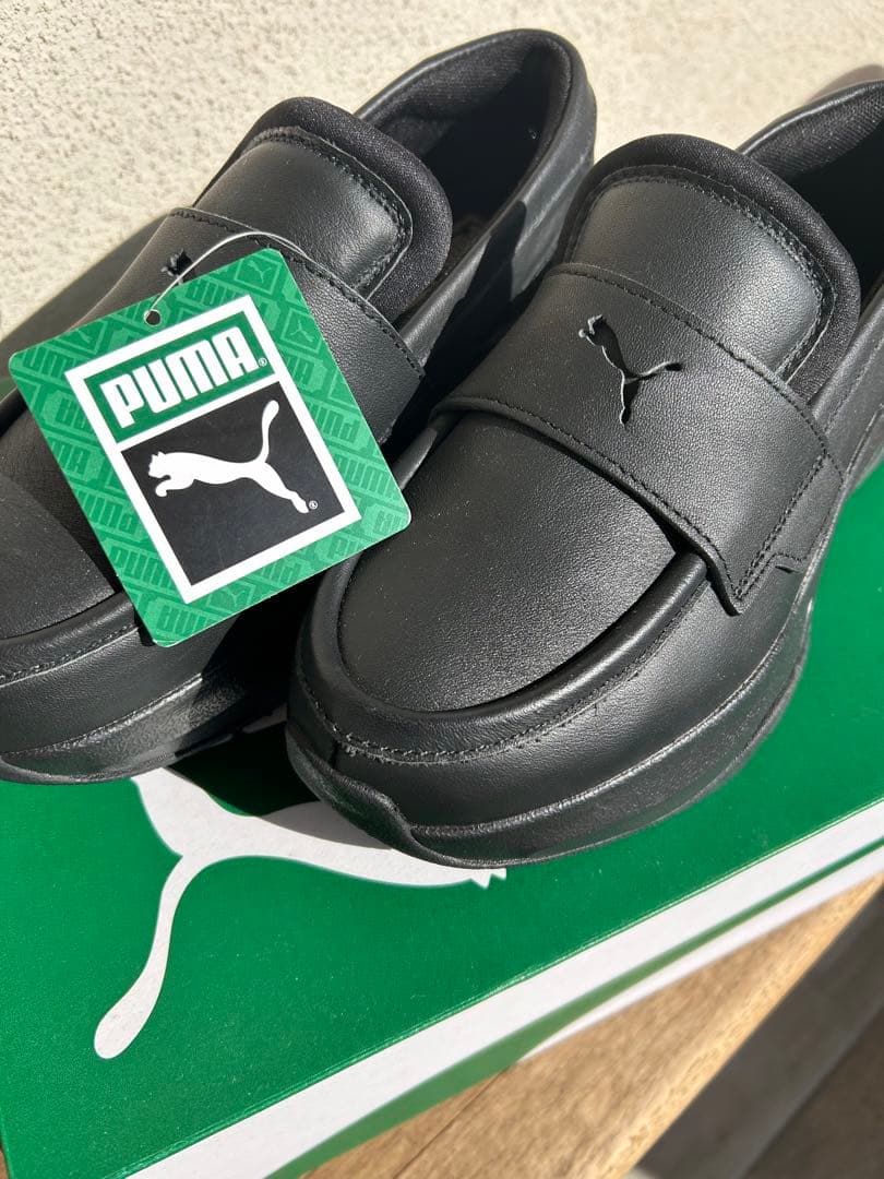 PUMA Loafyr Wns ブラック 7.5US