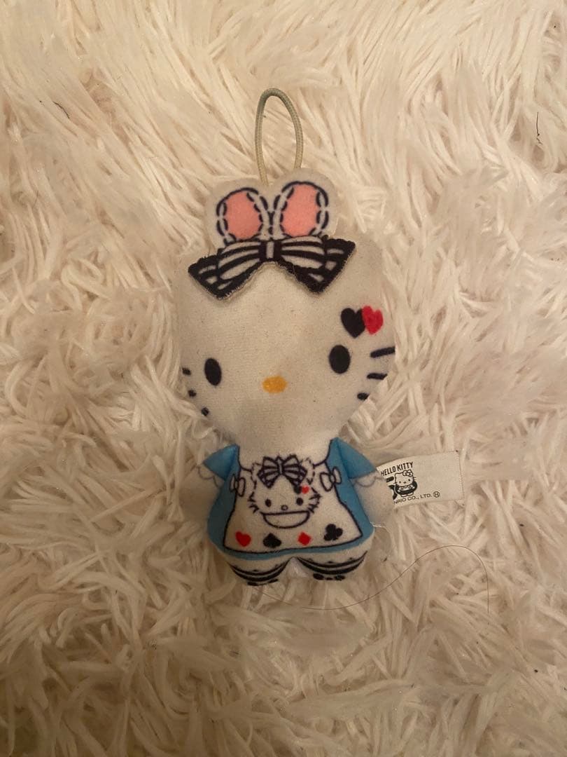 ハローキティ ぬいぐるみストラップ