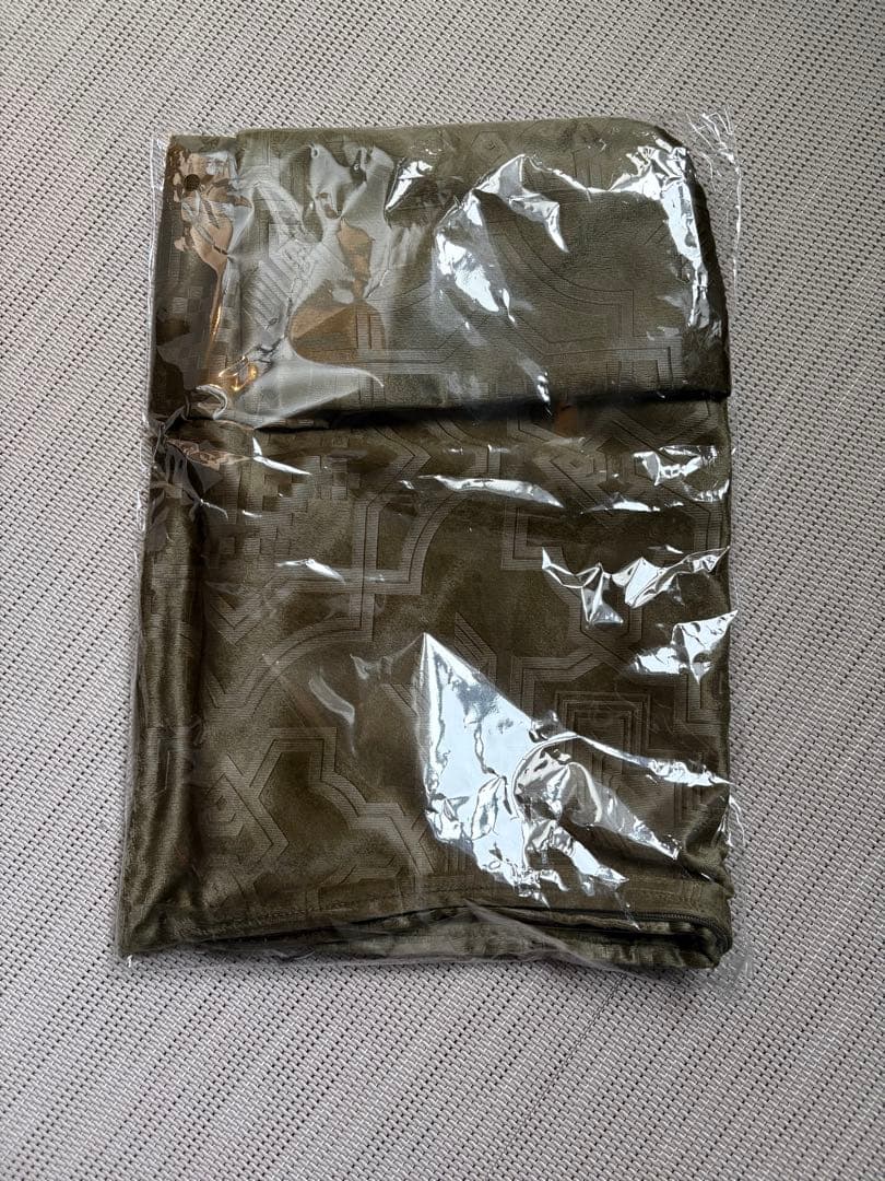 OLD mountain クッション　カバー　カーキ