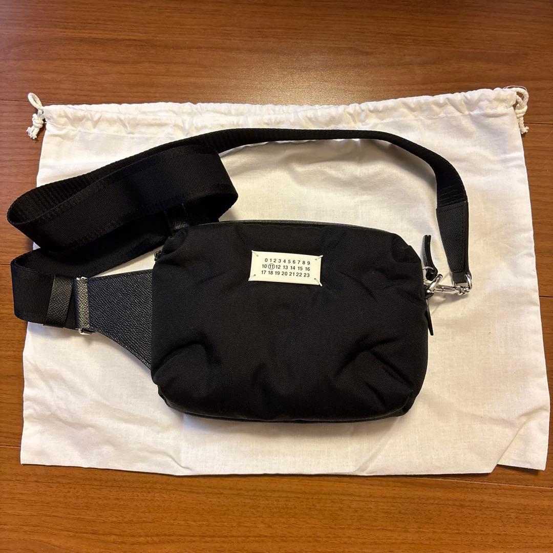 メゾンマルジェラ　グラムスラムスポーツボディバッグ　ブラック